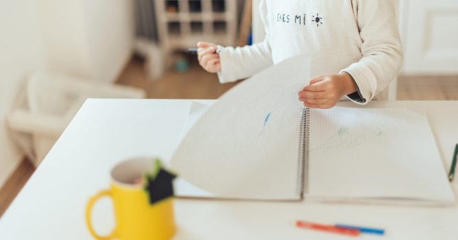kid-doing-homework